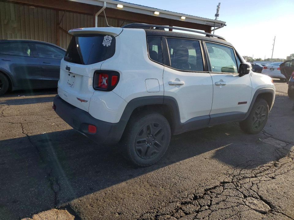 Jeep RENEGADE 2018 — Copart