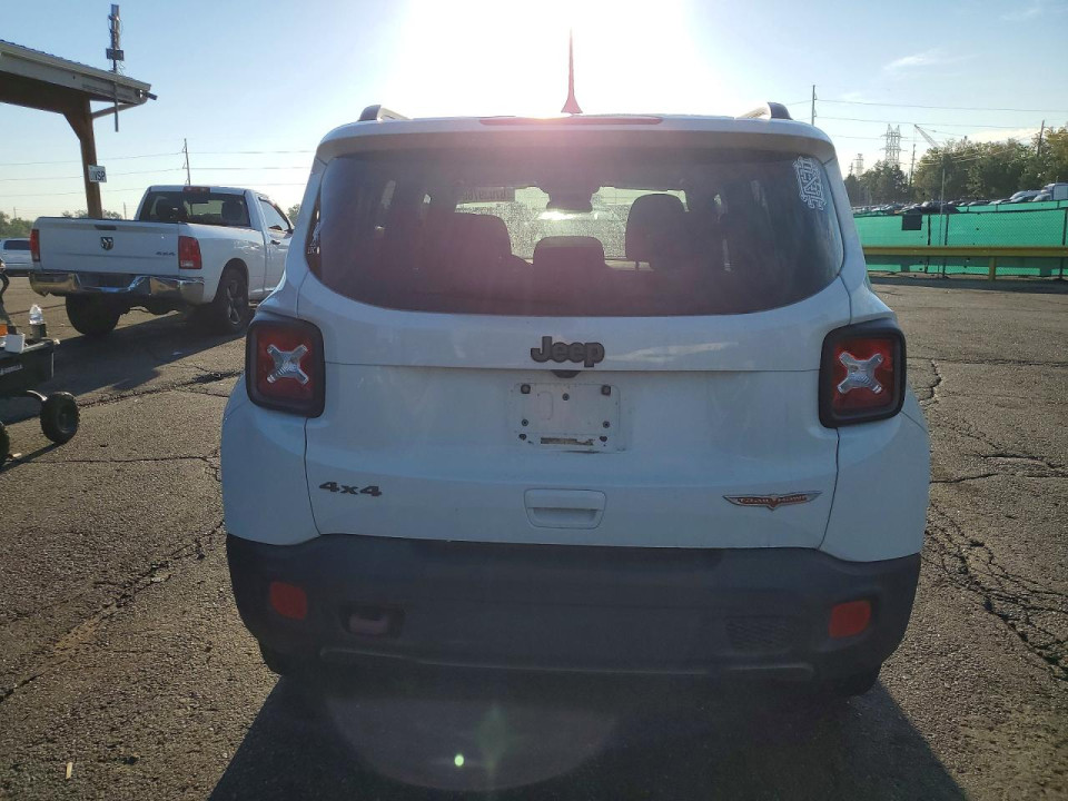 Jeep RENEGADE 2018 — Copart