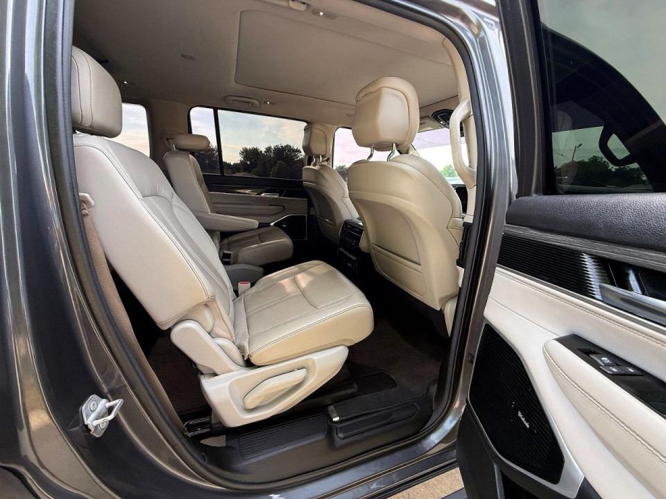 Jeep WAGONEER 2022 — Copart