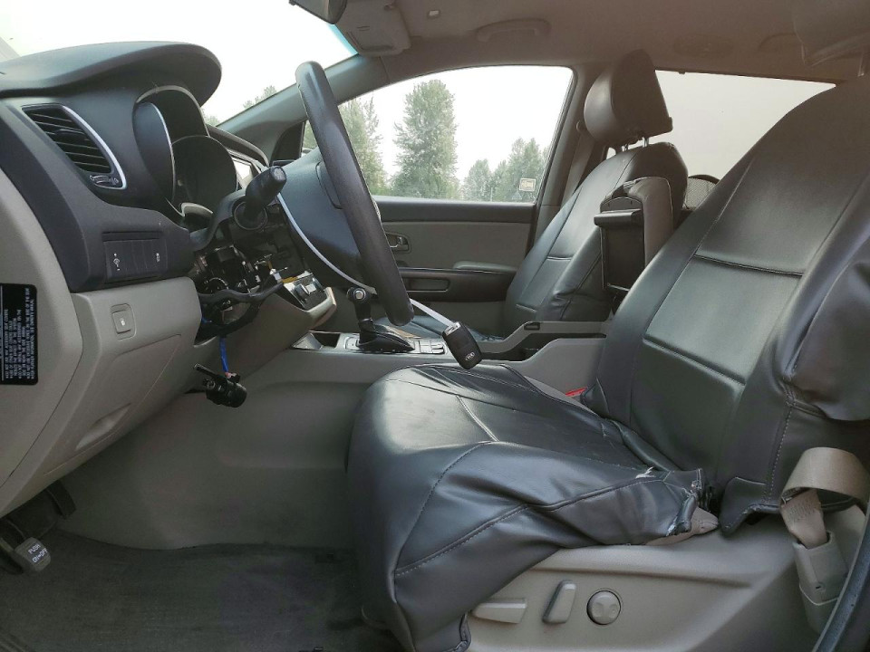 Kia SEDONA LX 2015 — Copart