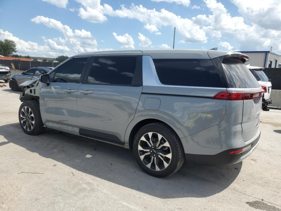 Kia CARNIVAL EX 2024 — Copart