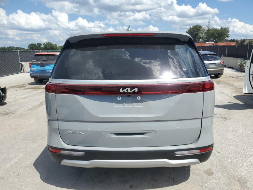Kia CARNIVAL EX 2024 — Copart