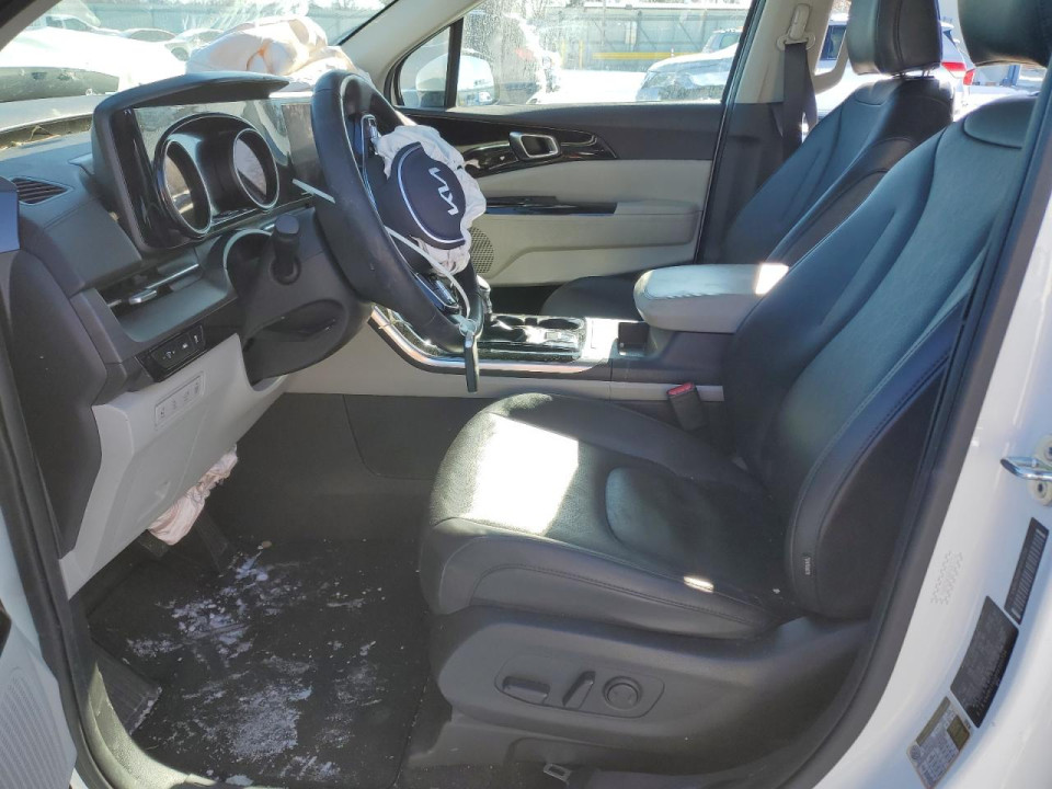 Kia CARNIVAL EX 2023 — Copart