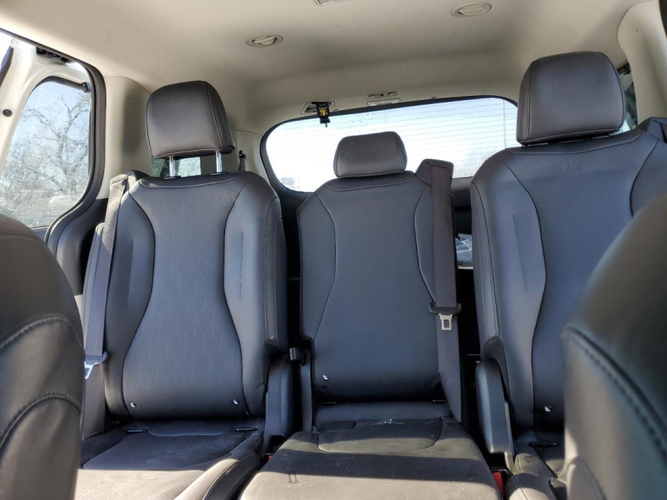 Kia CARNIVAL EX 2023 — Copart