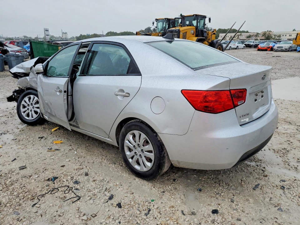 Kia FORTE 2010 — Copart
