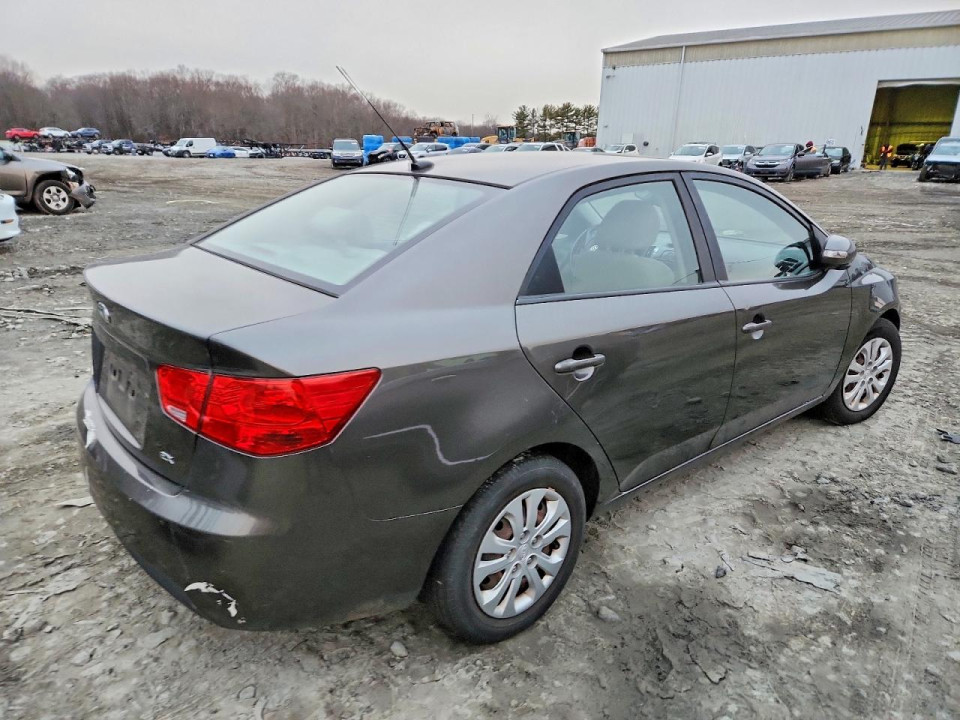 Kia FORTE 2010 — Copart