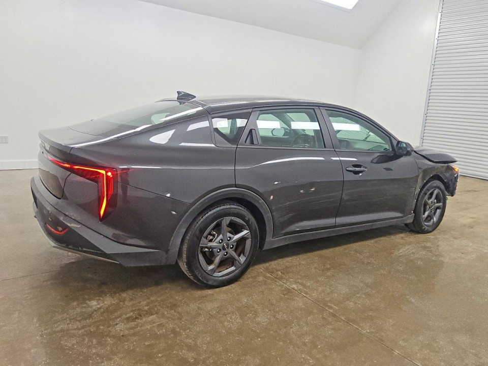 Kia K4 LXS 2025 — Copart