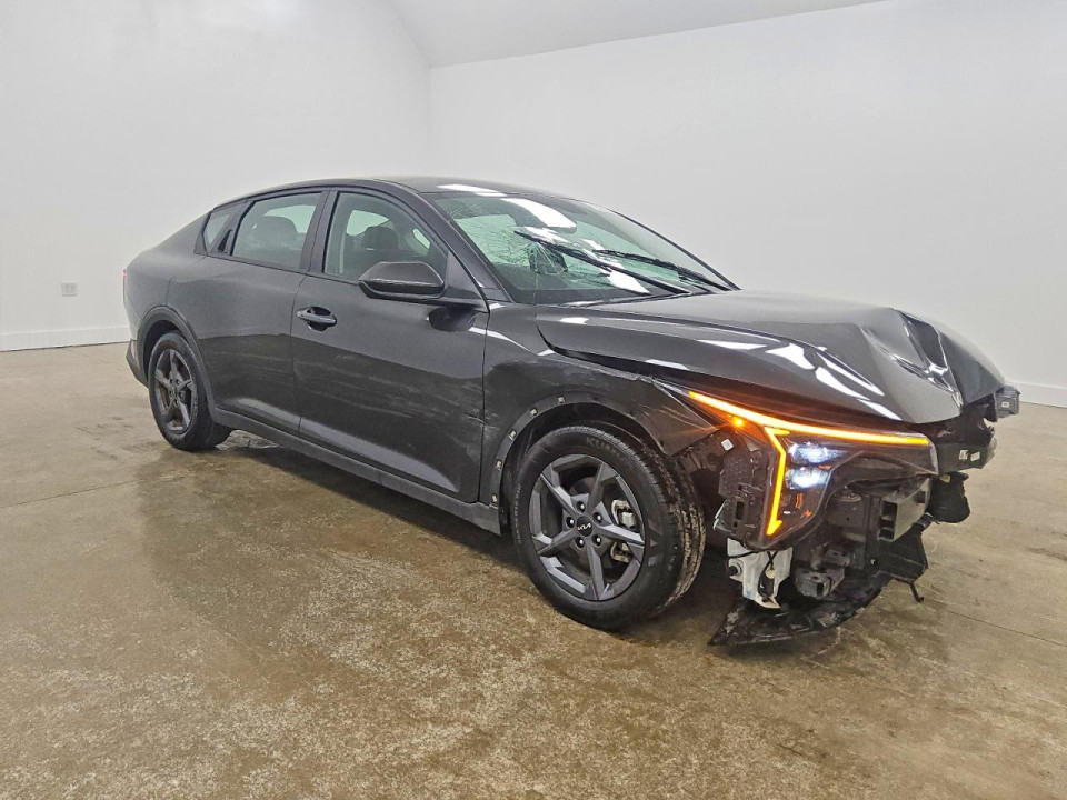 Kia K4 LXS 2025 — Copart