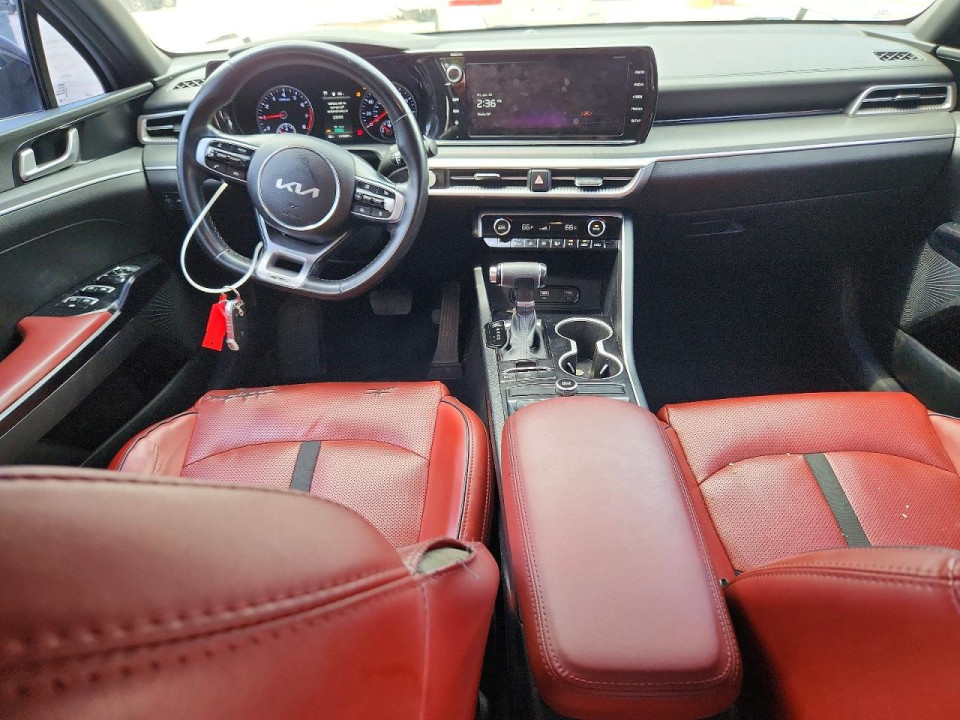 Kia K5 2023 — Copart
