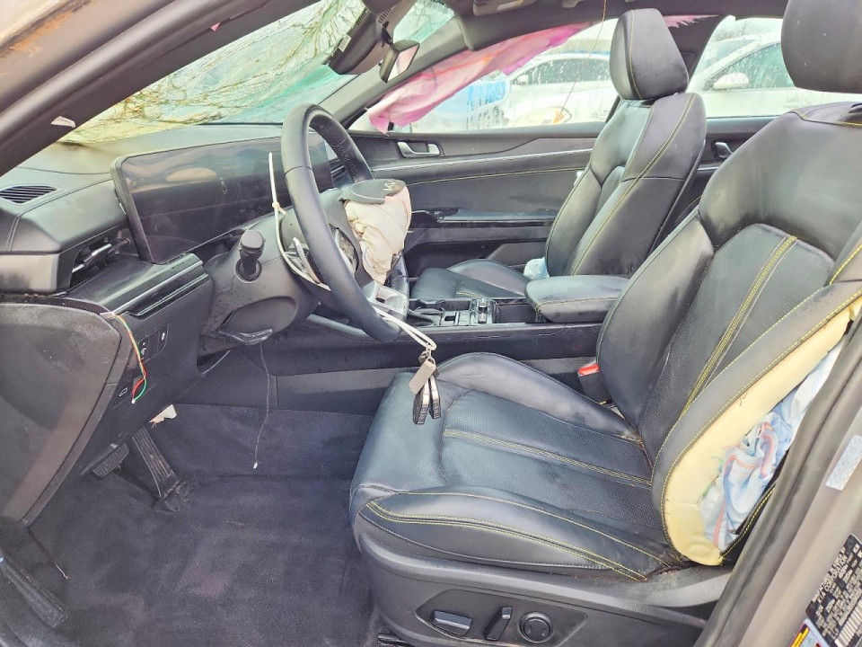 Kia K5 2025 — Copart