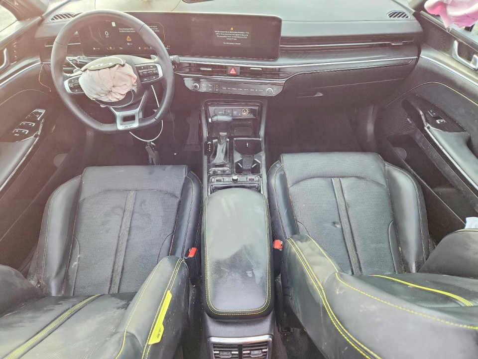 Kia K5 2025 — Copart