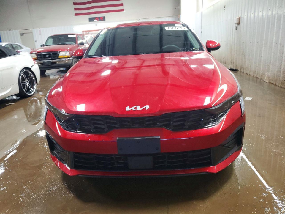 Kia K5 2025 — Copart