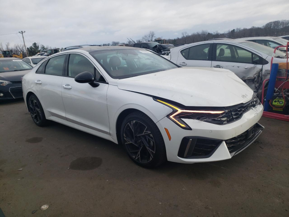 Kia K5 2025 — Copart