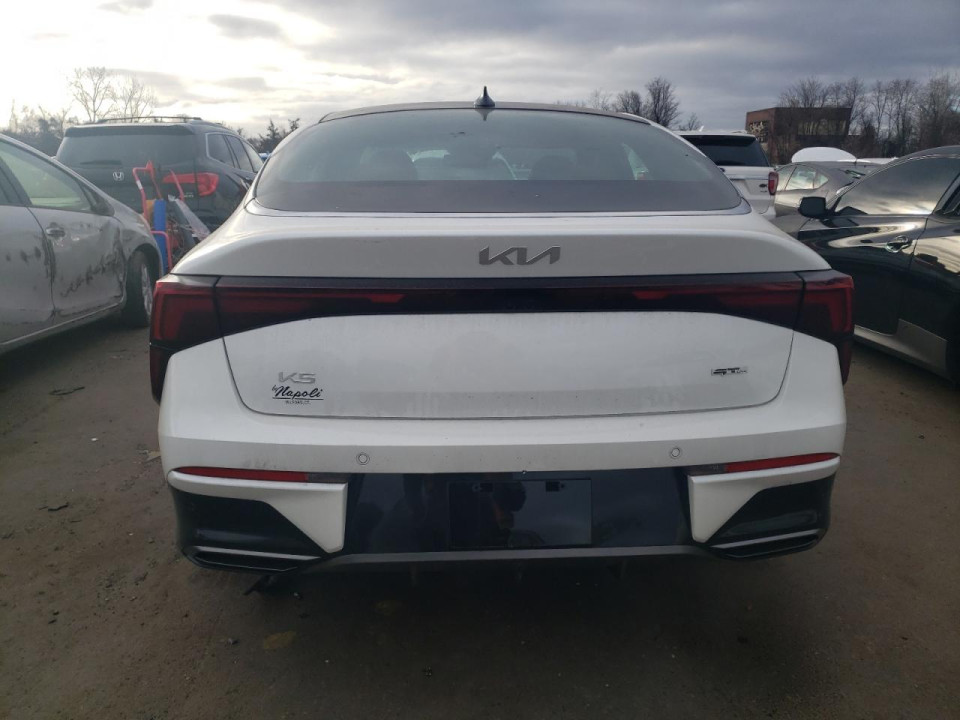 Kia K5 2025 — Copart