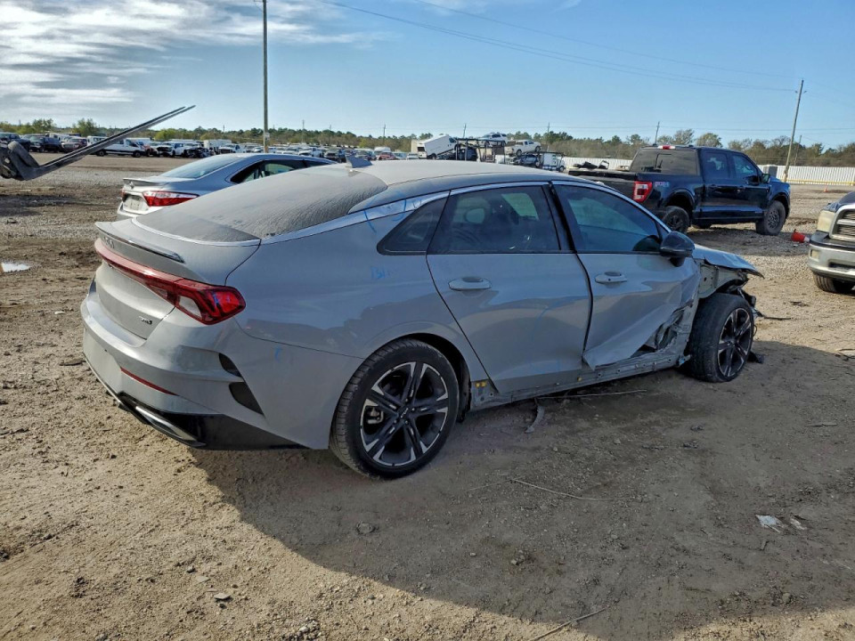 Kia K5 2022 — Copart