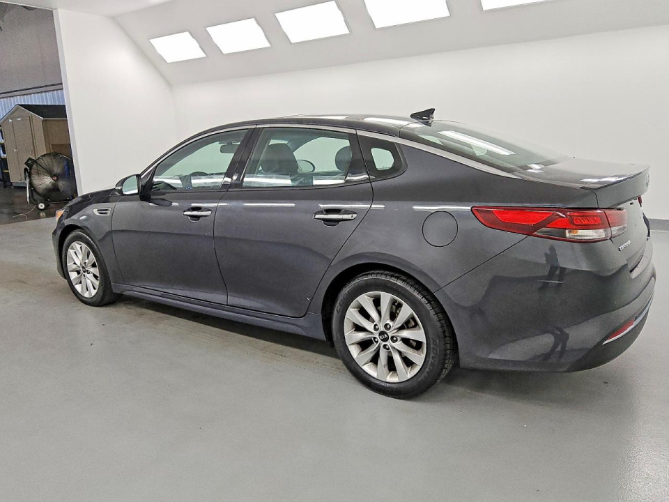 Kia OPTIMA 2018 — Copart