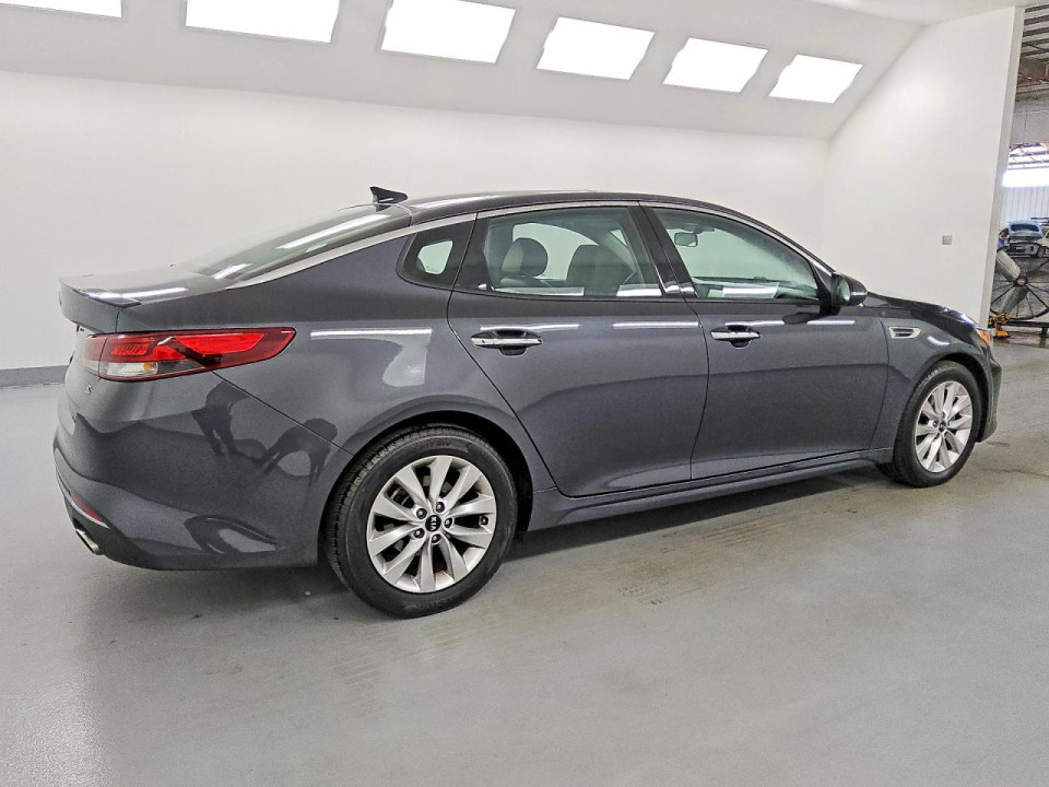 Kia OPTIMA 2018 — Copart