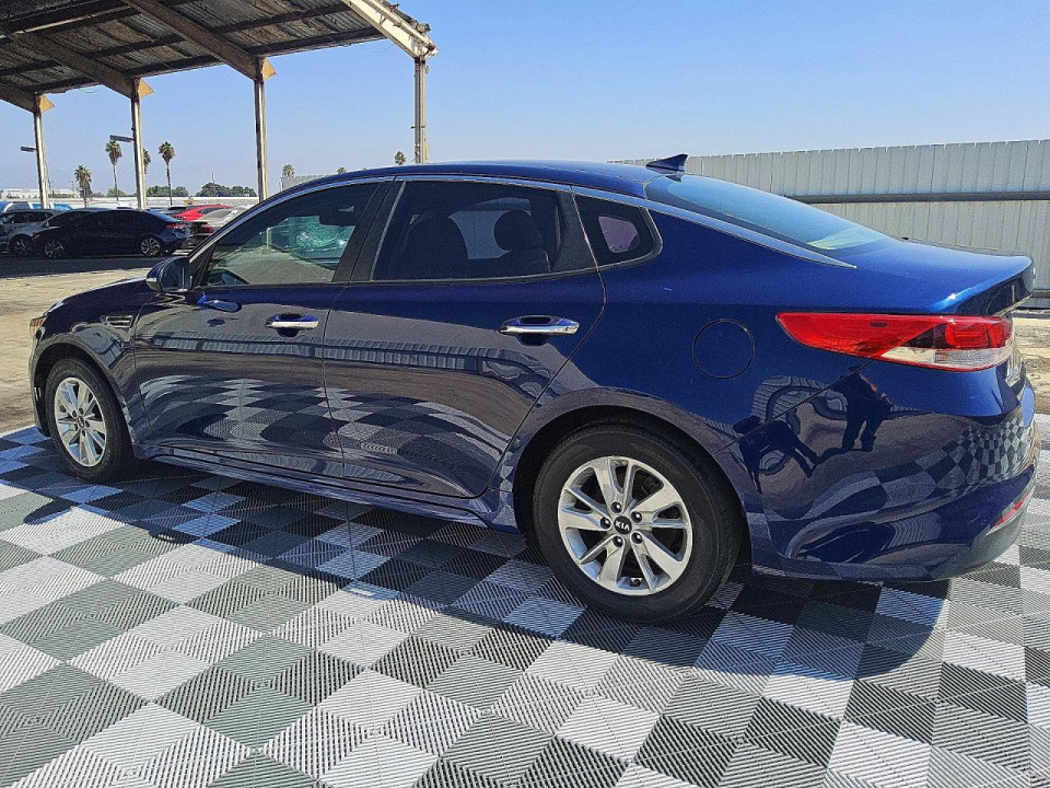 Kia OPTIMA 2018 — Copart