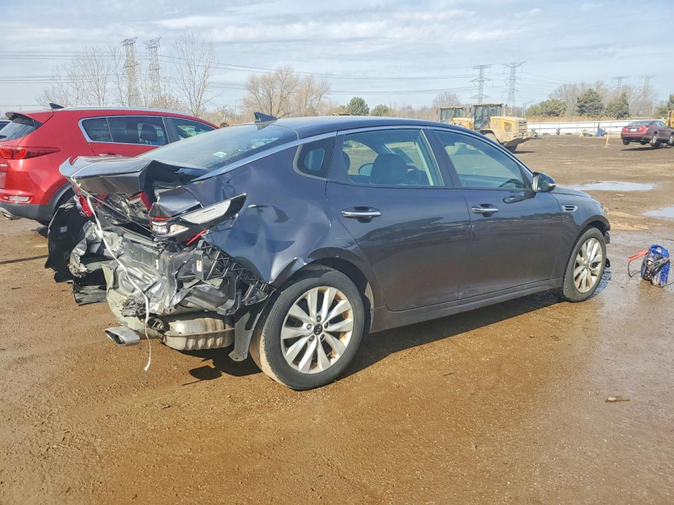 Kia OPTIMA 2018 — Copart