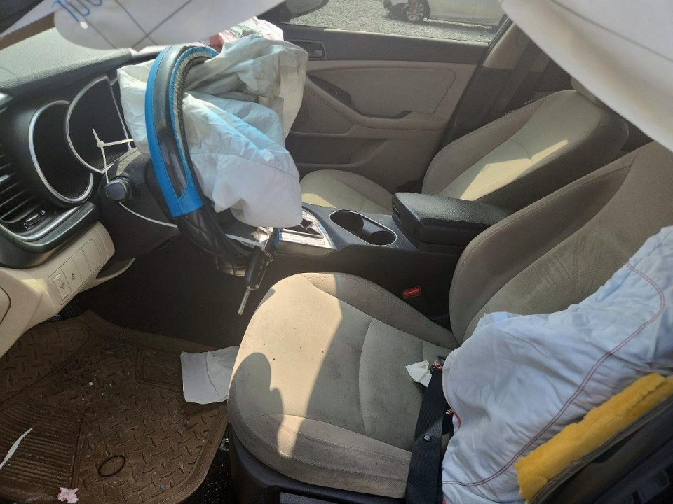 Kia OPTIMA 2015 — Copart