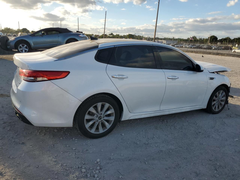 Kia OPTIMA 2018 — Copart