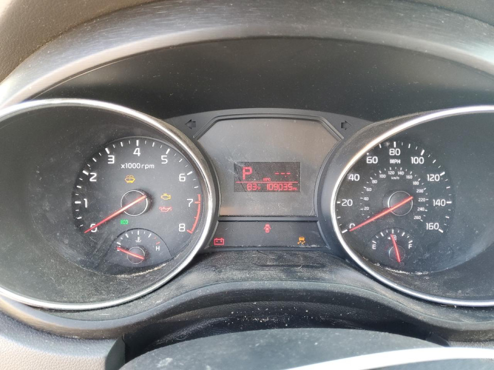 Kia SEDONA LX 2016 — Copart