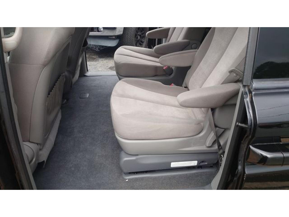 Kia SEDONA LX 2012 — Copart