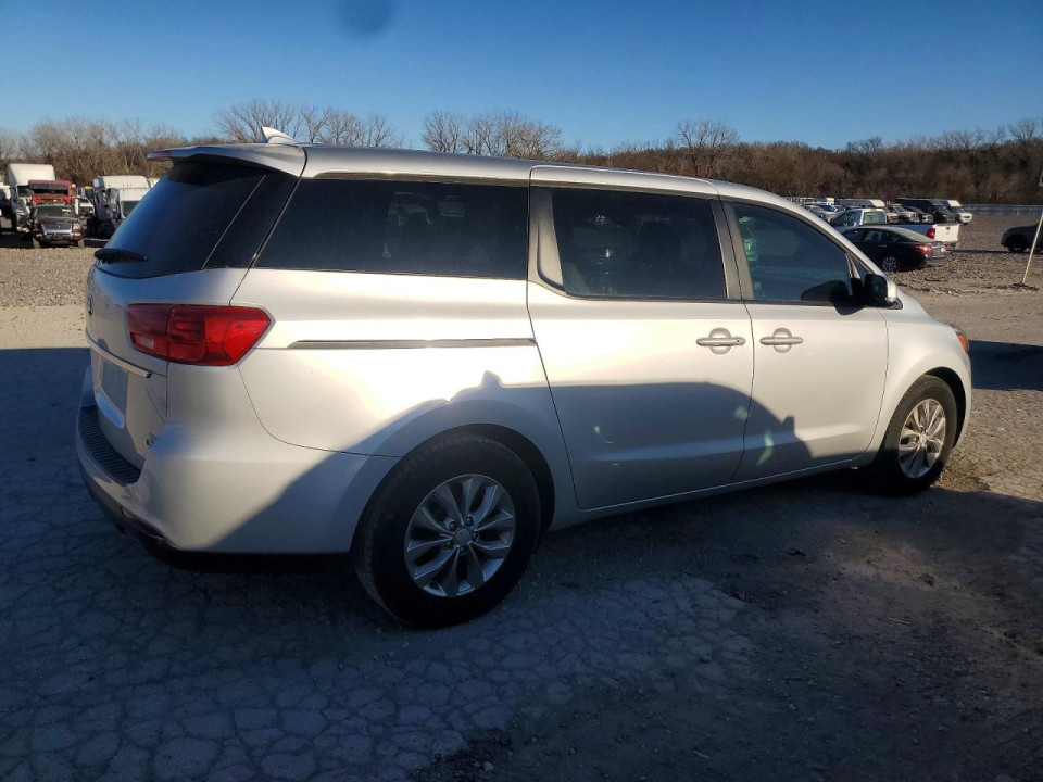 Kia SEDONA LX 2019 — Copart