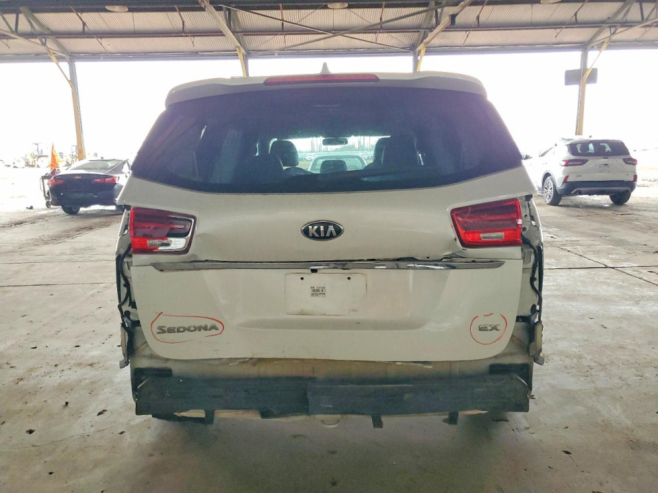 Kia SEDONA LX 2020 — Copart