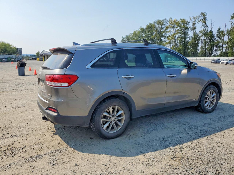 Kia SORENTO 2016 — Copart
