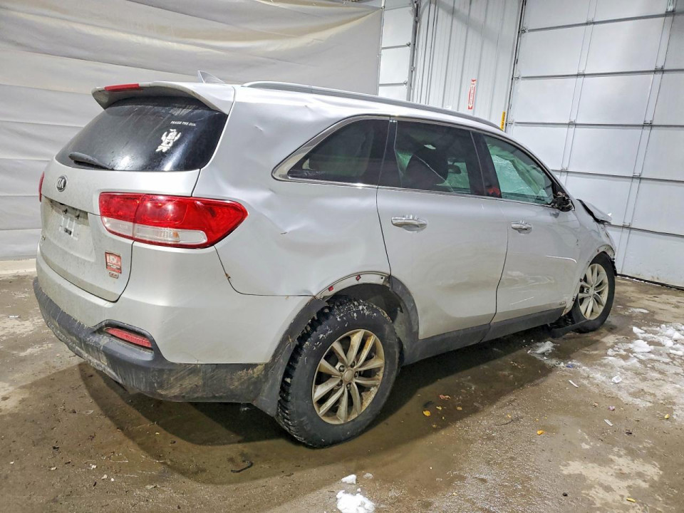 Kia SORENTO 2016 — Copart