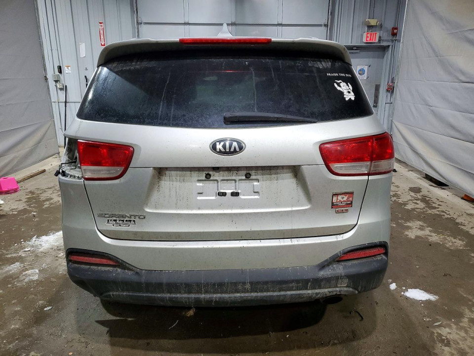 Kia SORENTO 2016 — Copart