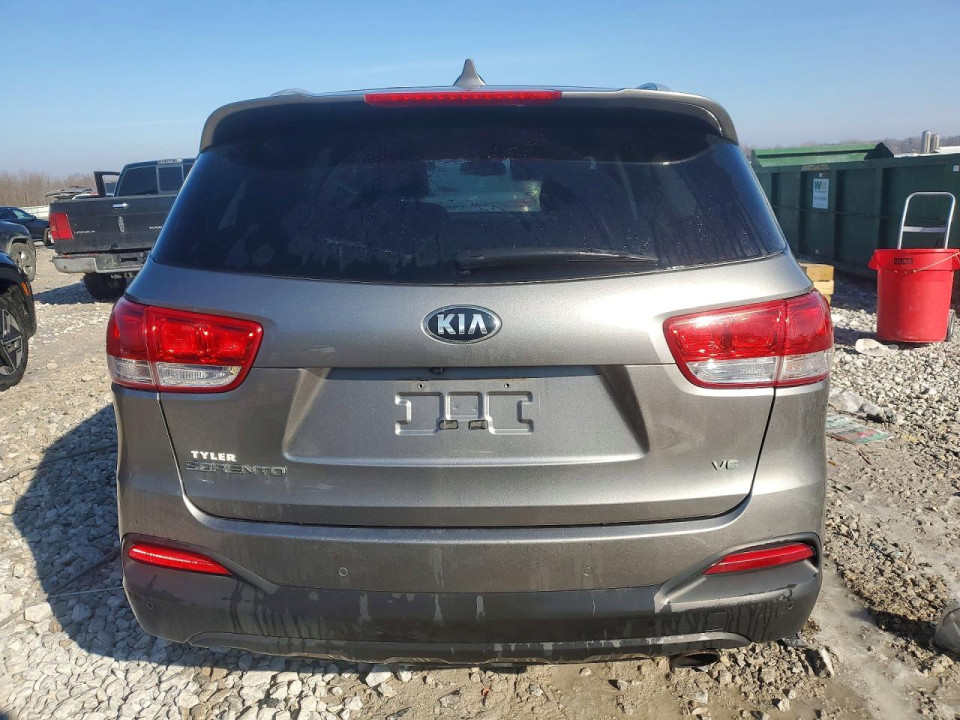 Kia SORENTO 2016 — Copart