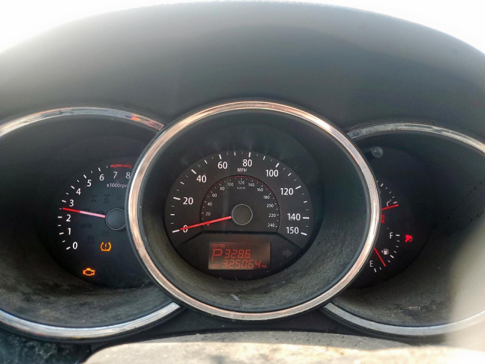 Kia SORENTO 2011 — Copart