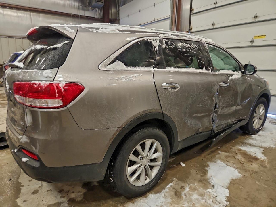 Kia SORENTO 2016 — Copart