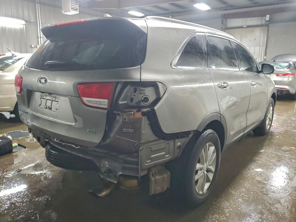 Kia SORENTO 2016 — Copart