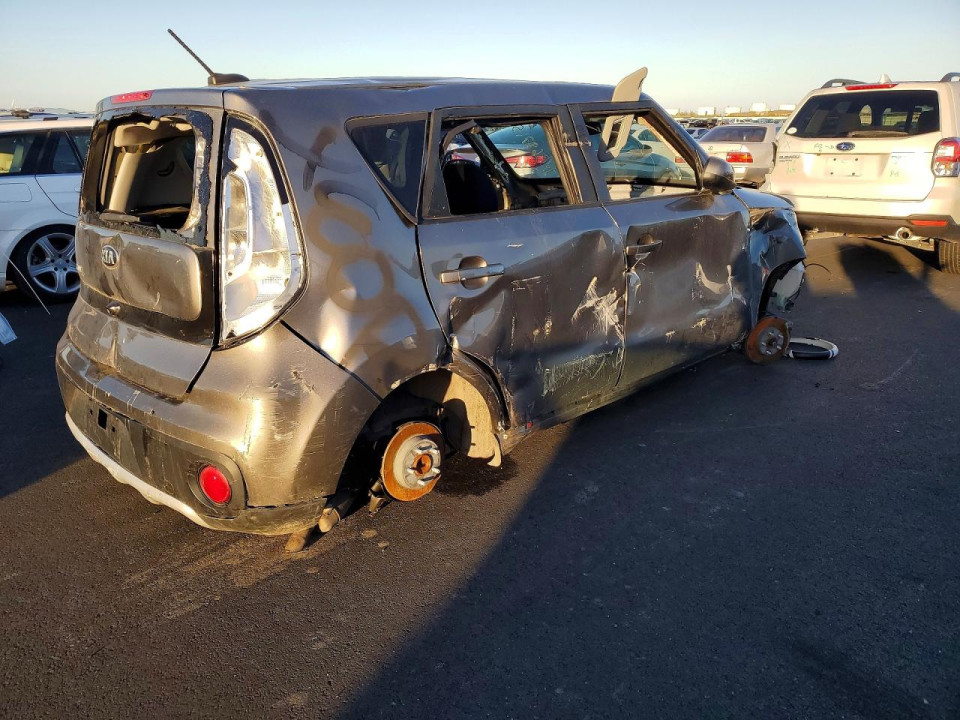 Kia SOUL 2018 — Copart