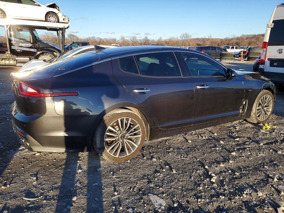 Kia STINGER 2019 — Copart
