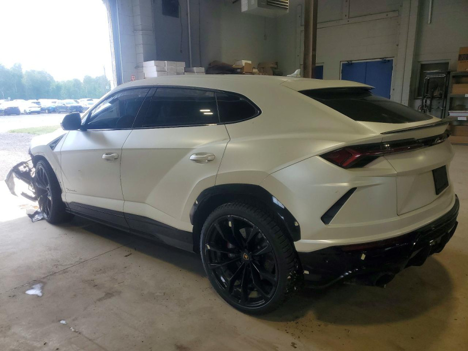 Lamborghini URUS 2021 — Copart