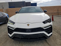 Lamborghini URUS 2022 — Copart