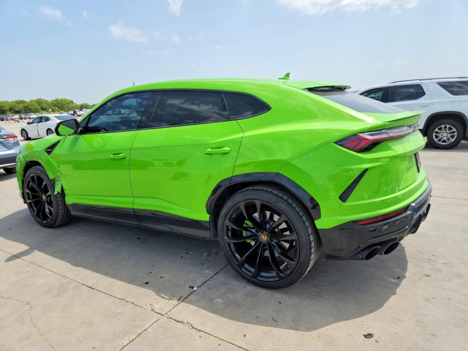 Lamborghini URUS 2022 — Copart