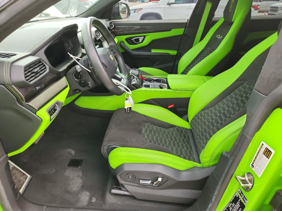 Lamborghini URUS 2022 — Copart