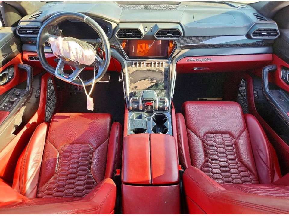 Lamborghini URUS 2021 — Copart