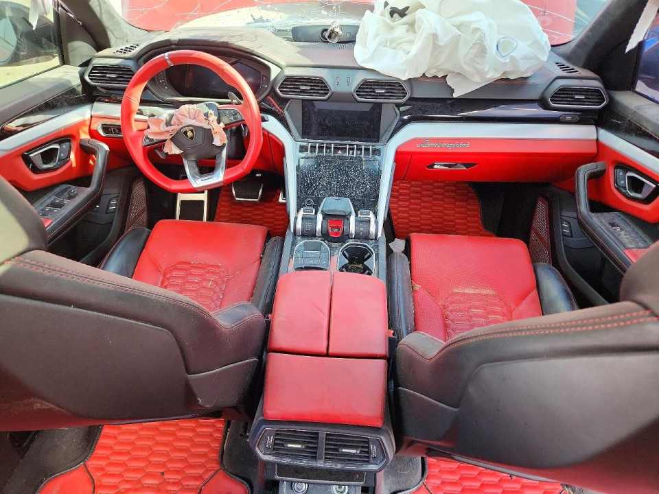 Lamborghini URUS 2019 — Copart