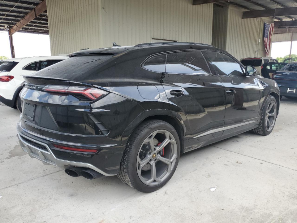 Lamborghini URUS 2019 — Copart