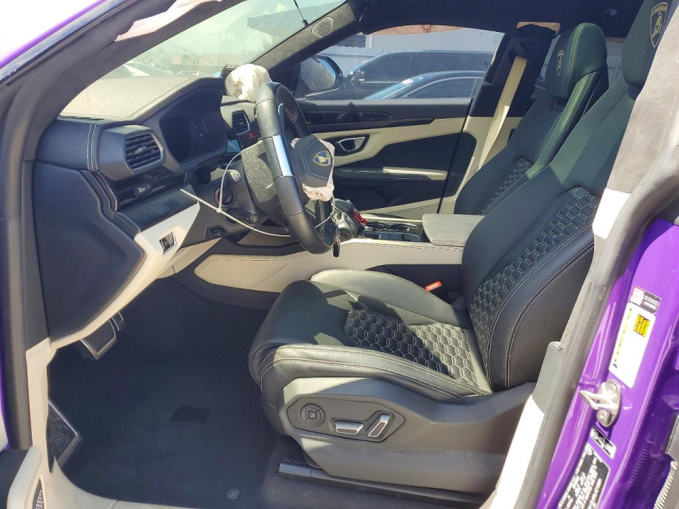 Lamborghini URUS 2022 — Copart