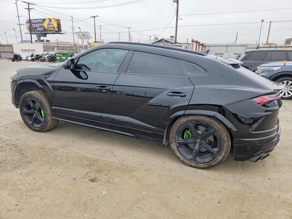Lamborghini URUS 2019 — Copart