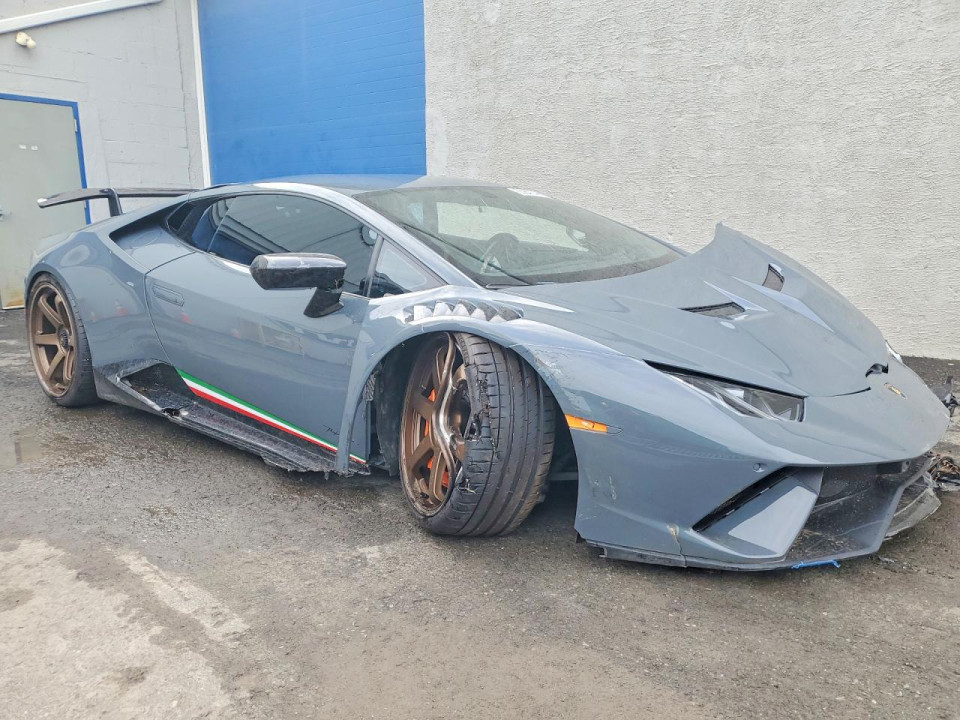 Lamborghini HURACAN PERFORMANTE 2018 из США