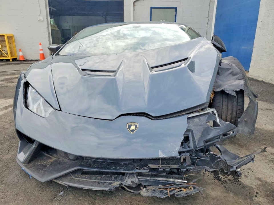 Lamborghini HURACAN PERFORMANTE 2018 из США