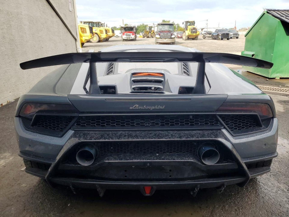 Lamborghini HURACAN PERFORMANTE 2018 из США